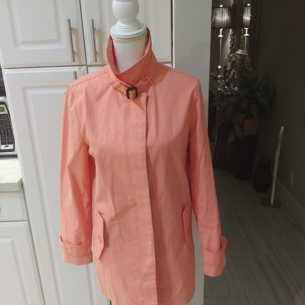 GAP Light Weight Jacket Size Small